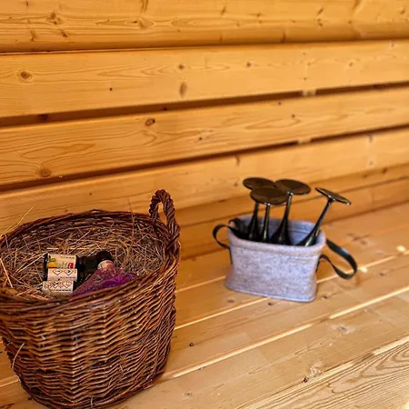 Gemuetliches Jagdhaus Mit Whirlpool Und Sauna *